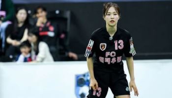 [단독]'골때녀' 소유미 "본업은 가수, 골 터진 것처럼 히트곡도 터지길"(인터뷰)③