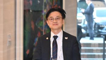 트럼프도 혀 내두른 ‘까다로운 협상가’…속으론 ‘정성’ 되새겼다