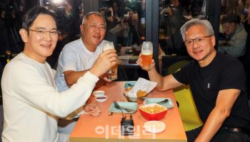 젠슨황·이재용·정의선 'AI 깐부' 맺었다