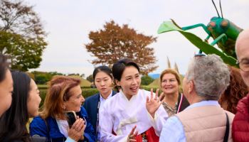 김혜경 여사, 오늘 불국사서 APEC 정상 배우자들과 친교