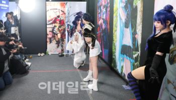 "코스어·팬 한데 모였다"…'코스프레 핫플'된 콘텐츠유니버스코리아