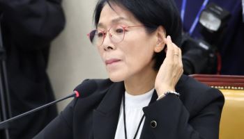 김현지로 시작해 최민희로 끝났다…정책 묻힌 정쟁 국감