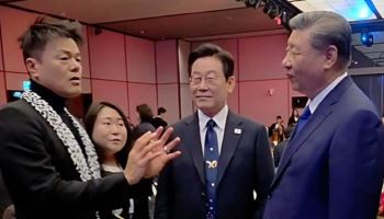시진핑 만난 박진영…한한령 기대감에 JYP 7%대↑