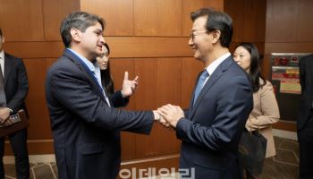 해수장관, 브라질 대표단 만나…"해운항만 분야 협력 기대"