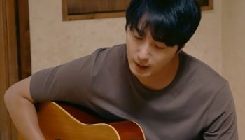 베트남에서 200만 관객 돌파한 이 영화, 정일우 노개런티 출연한 사연