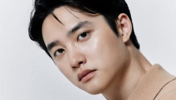 [단독] 'FA대어' 도경수 선택은 주지훈·정려원 소속사…새 챕터 시작