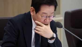 외교 강행군 속 ‘몸살’ 李 대통령, 소방공무원 오찬 취소