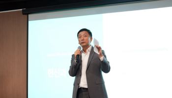 '통합' SK온, 첫 CEO 타운홀 미팅…"원팀으로 꿈 이루자"