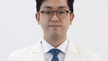 [전문의 칼럼]허리디스크라고 생각했는데…. 척추관협착증?