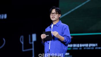 AI·XR 기술로 '초몰입·초현실' 콘텐츠 구현하는 네이버앱