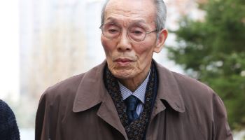 '깐부 할아버지' 오영수 강제추행 사건 반전, 항소심서 '무죄'