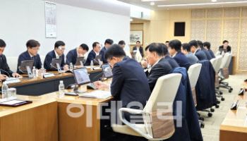 ‘위기의 농협’…대대적 물갈이 등 고강도 개혁 나선다
