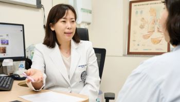 기침 길어지고 숨이 찬다면? '만성폐쇄성폐질환' 의심