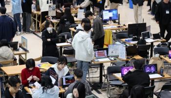 대학생 게임 열기로 북적북적…인디게임 전시 ‘유니콘’ 현장