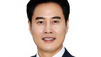 오강현 김포시의원, 1급 포상 수상…계엄 맞서 국회 방어