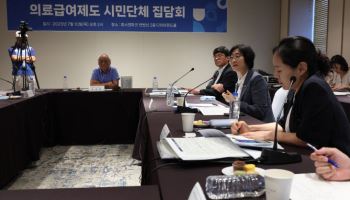 '받지도 않은 부양비' 내년 폐지…부양의무자 기준 손질 본격화