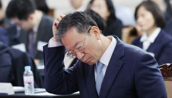 정성호 “조직 안정 최우선…좋은 방안 고민”