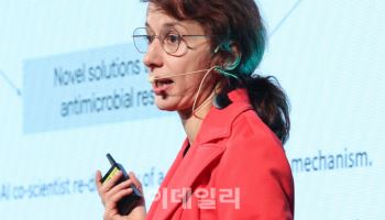 미·중, AI 혁신 속도 경쟁…“과학·바이오·로봇 곳곳서 격전”[GAIF 2025]