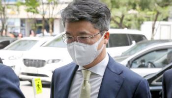 회삿돈 수십억원 횡령 혐의…檢, 박현종 전 BHC 회장 기소
