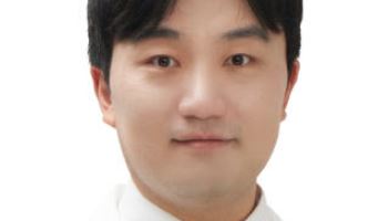 [전문의 칼럼] 한 번 '쿵' 했을 뿐인데…노년의 척추를 노린다