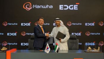 韓-UAE 정상회의 후속 조치…한화, 에지그룹과 방산개발 MOU