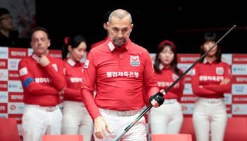 '사이그너 2승 활약' 웰컴저축, SK렌터카 완파…PBA 팀리그 4R 우승 안개속