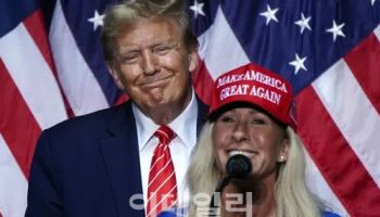 MAGA지지자에서 '배신자' 찍힌 그린 사퇴…트럼프 "좋은 소식"