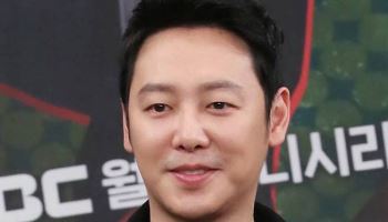 김동욱, 아빠 된다…결혼 2년 만에 첫 아이 임신 [공식]