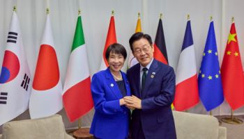 李대통령, 중·일과 정상회담…우호 관계 재확인