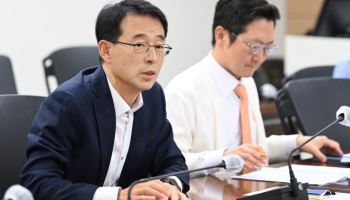 산업부 “11월에도 수출 우상향 기대…자원 총동원해 지원”