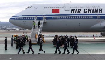 "일본행 노선 내년 3월까지 감편하라"…日 팔 비틀기 나선 中