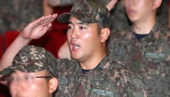 "미국 시민권 포기"…이재용 장남, 해군 임관식 지휘 맡는다