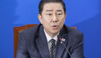 與 "홈플러스 반드시 살려야…MBK 엄중 책임 물을 것"