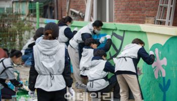 SPC 비알코리아, 대전 지역아동센터 벽화 봉사 진행
