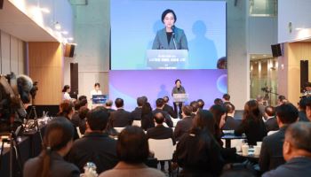 중기부, 벤처스타트업 '원스톱 지원' 나선다