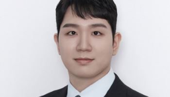 호반그룹 '오너 2세' 김민성 부사장 승진…"중장기 전략 수립 중책"