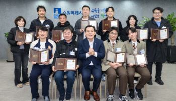 "도와주세요" 외침에 달려온 11명의 영웅들, 생명을 구하다[따전소]