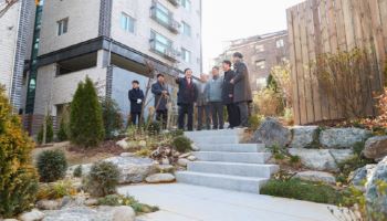 흉물에서 주민 쉼터로 변신한 의왕 '부곡동 쌈지공원'