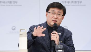 김성환 장관 "원전·재생 각각 30%대로 믹스…LNG도 당분간 활용"
