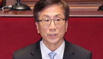 감사원장 대행 "3년간 정치감사 반성…전현희 등 피해자에 사과"