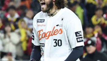 '투수 4관왕' 코디 폰세, 류현진 따라 토론토 간다...3년 약 441억원