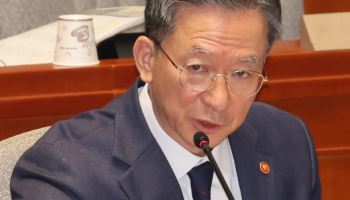 법무장관 “내란 주범에게 반드시 합당한 책임 물을 것”