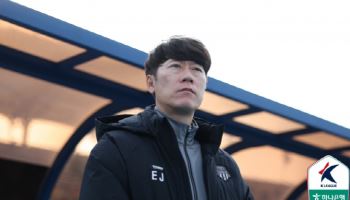 '외국인 삼각 편대' 수원FC 김은중 "K2 최고 조직력 부천 깨뜨릴 것"