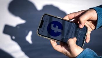 호주 ‘청소년 SNS 금지’ 효과 있을까?…벌써 차단 뚫는 법 확산