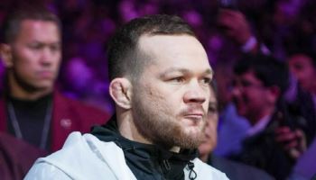 '1년 네 차례 방어전 무리였나' 메랍, 뼈아픈 판정패...얀, 새 UFC 밴텀급 챔피언 등극