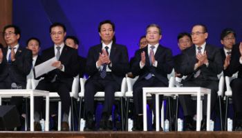 "10·15 부동산 대책은 시장 과열 브레이크"