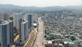 韓 부동산 자산 비중 글로벌 최고…"금융투자 늘릴 때"