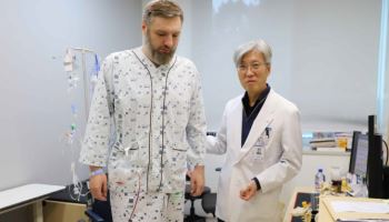 “동료 구하고 쓰러진 영웅, 극심한 통증에서 해방됐다”