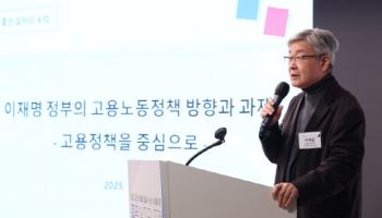'정년연장·AI전환'…청년고용 붕괴 오나