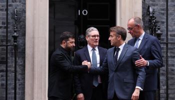 젤렌스키·EU 정상, 종전안 논의…“영토문제 매우 복잡”